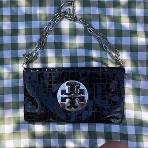 Patent leather Tory Burch Reva envelope clutch